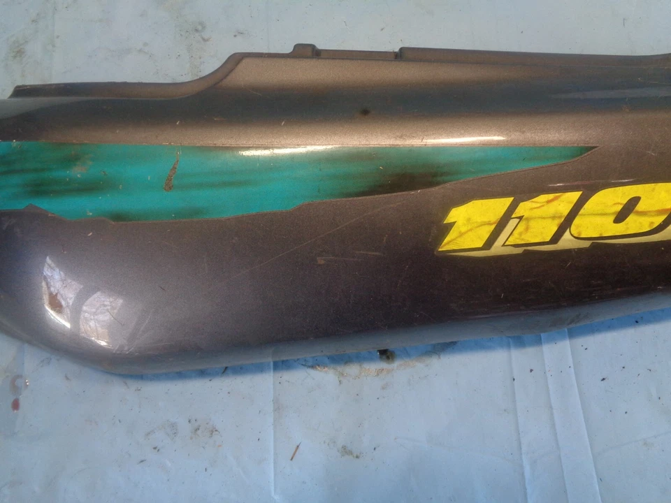 Carenado trasero izquierdo Suzuki GSXR 1100 1995 OEM carrocería de plástico 93 94 95 Foto 4 de 4