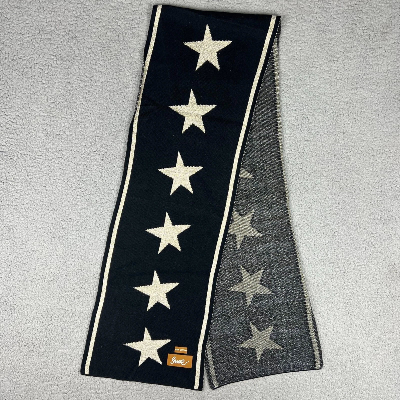 Foulard magazine Sneeze noir étoile dorée suprême rare limité 68