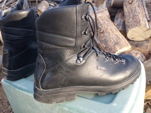 Kenetrek  Boots , Hard Tactical Ke-85-tac, Size 14