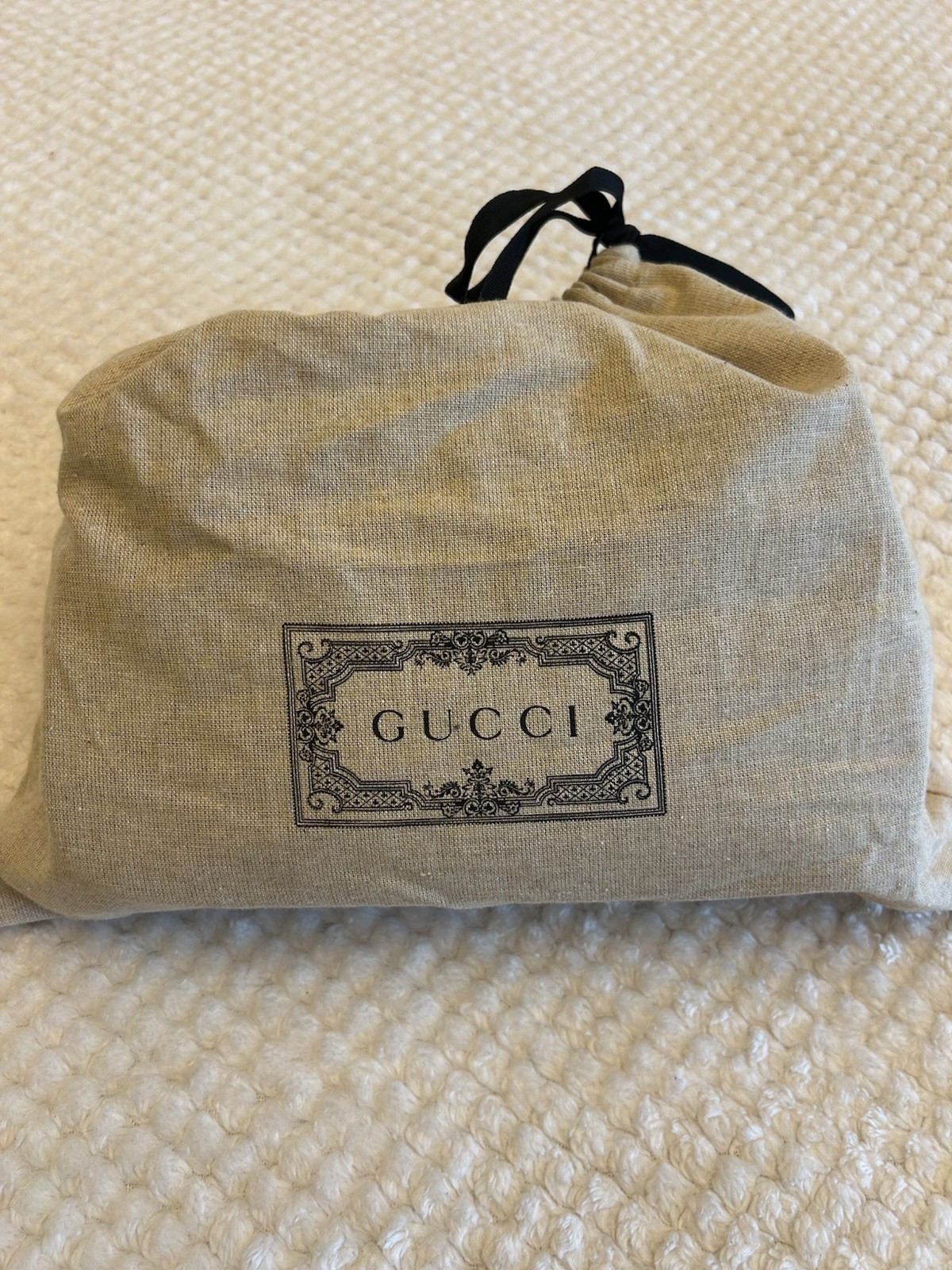Gucci GG Supreme Neo Vintage Messenger Bag Authentic Excellent Condition image 9