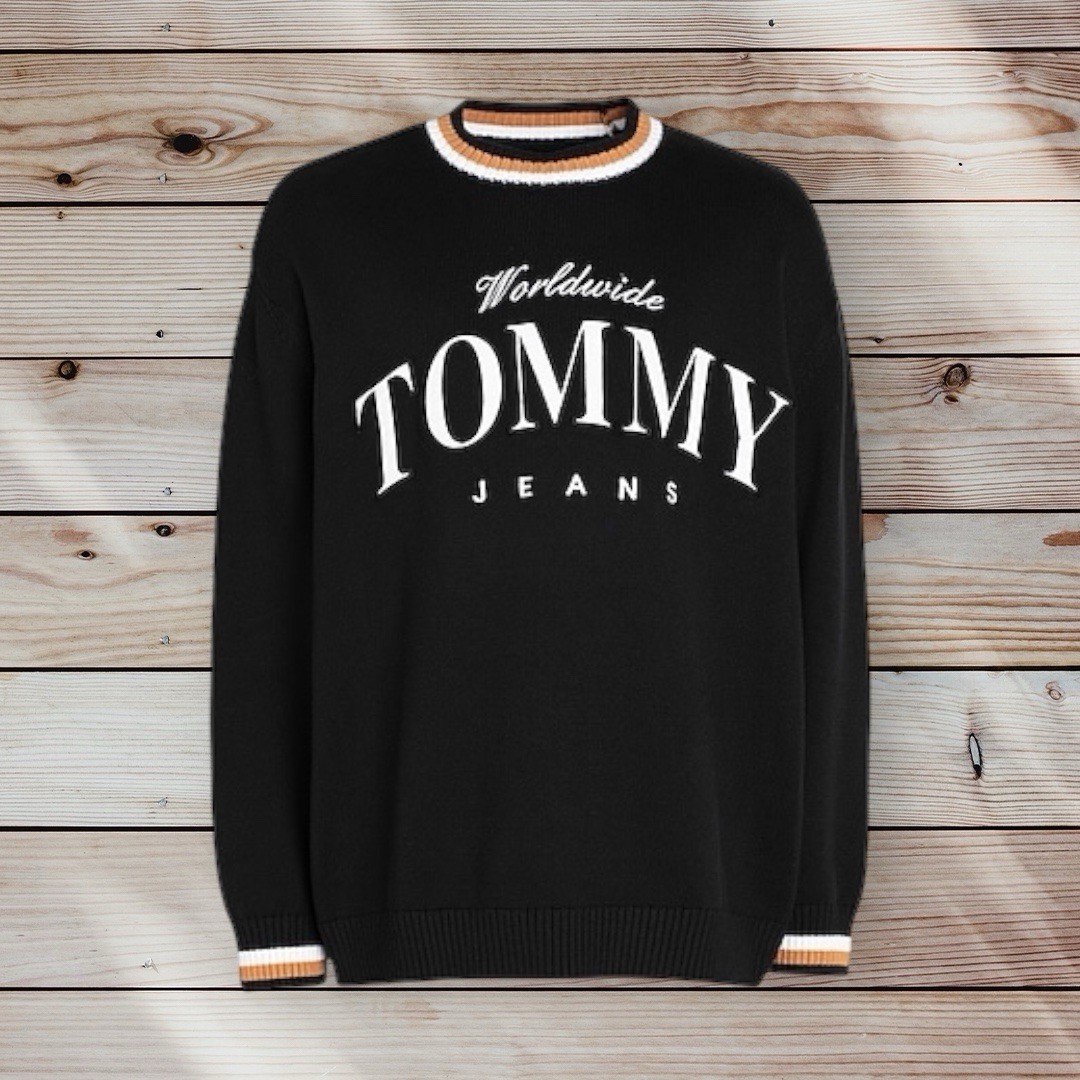 Tommy Hilfiger Jeans Varsity Logo Textured Weave Boxy Knitted Jumper L / XL £120