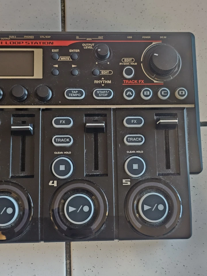 BOSS RC-505 MKII Tabletop Loop Station Pedal Effects Mk2 Pour Pièce Détaché !!!! - Photo 4/4