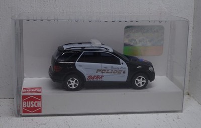 Busch Mercedes-Benz M-Klasse D.A.R.E. US-Polizeifahrzeug 1:87 OVP 41421 (BS40)