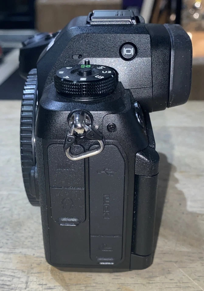 Cuerpo de cámara sin espejo Nikon Z6III Foto 4 de 4