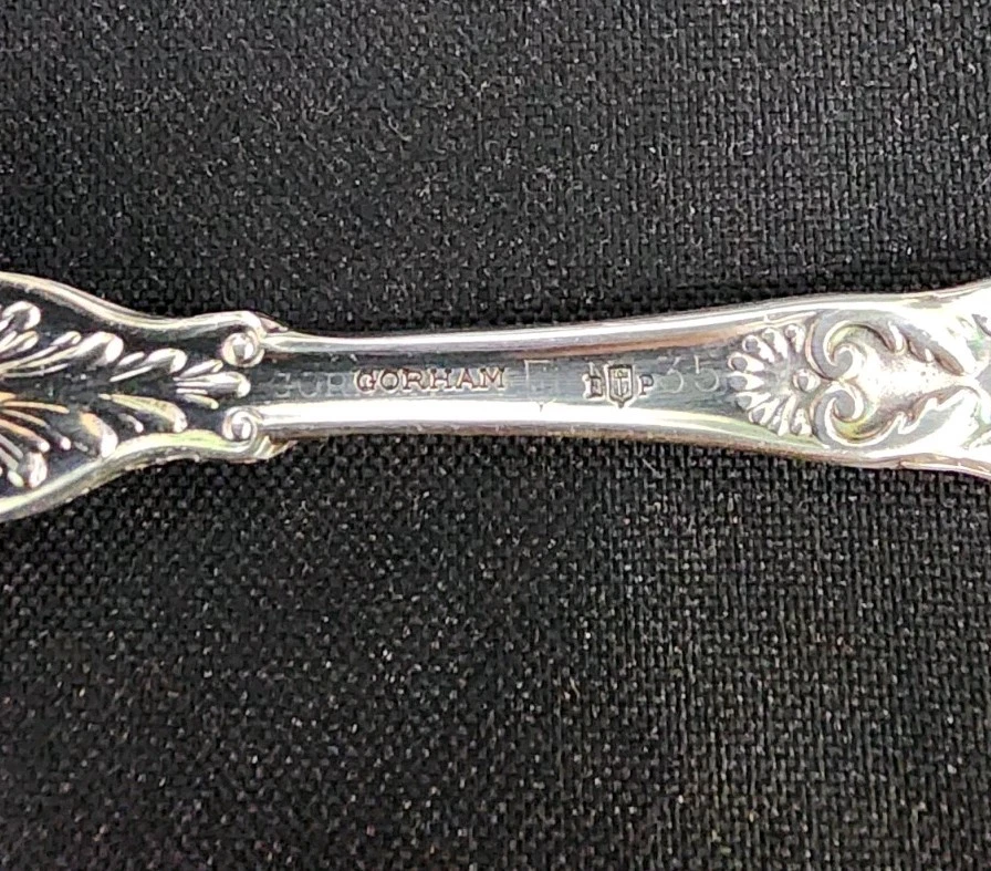 😎 GORHAM VINTAGE c1977 IMPERIAL CHRYSANTHEMUM SILVERPLATED CHIPPED BEEF FORK 🔎 - Image 2 of 4