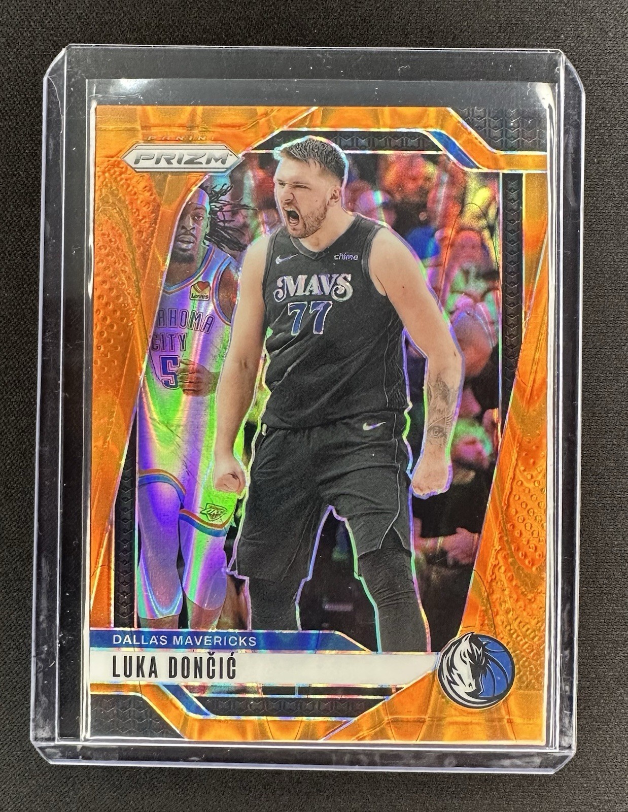 2024-25 Panini Prizm NBA Luka Doncic Orange Seismic /199 #89 Mavericks Lakers