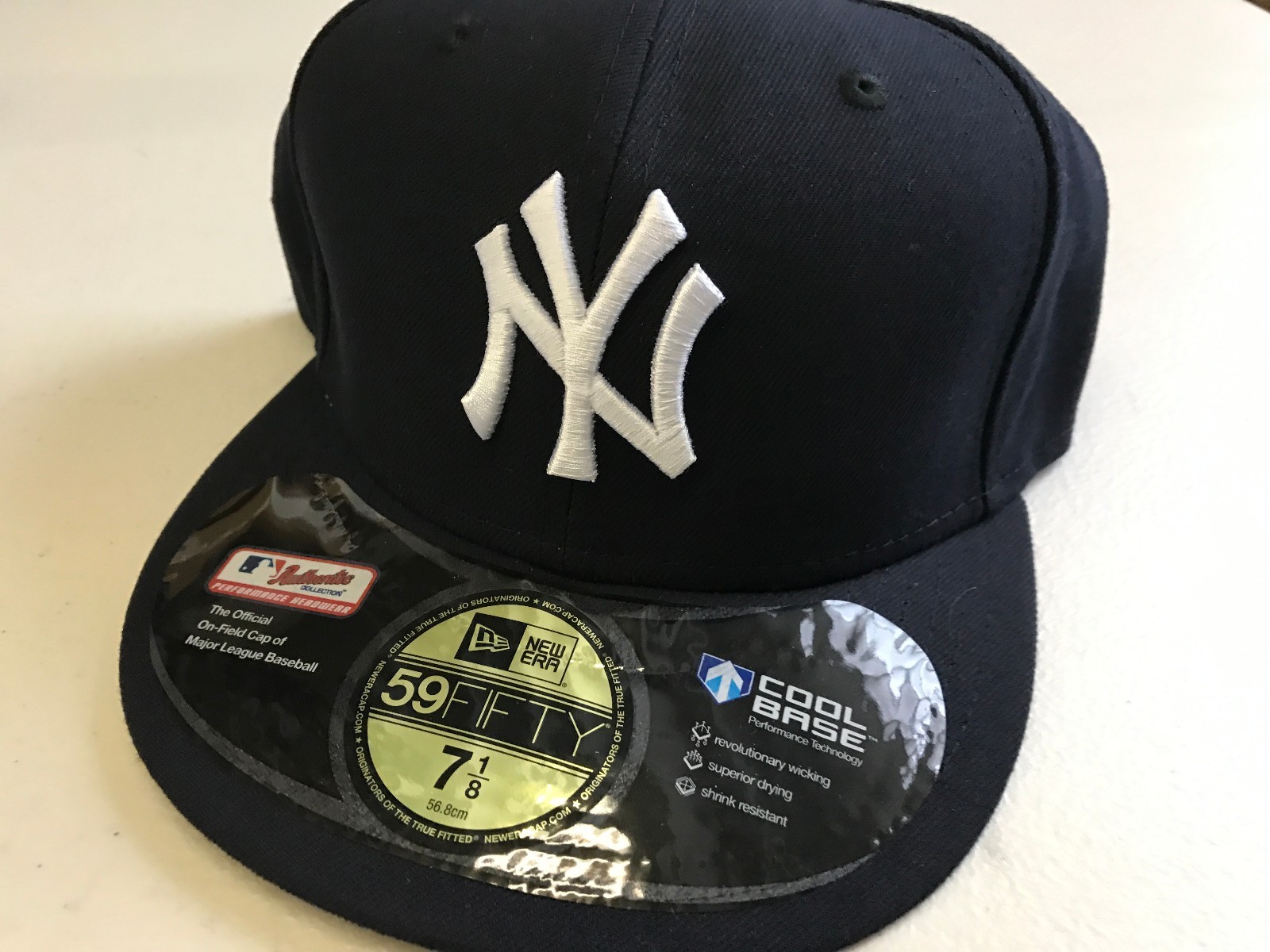 NWT NEW YORK YANKEES RETRO ONFIELD NEW ERA 5950 FLAT BRIM FITTED HAT