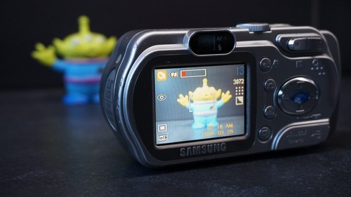 Samsung Digimax A7 7.0MP Digital Camera - Silver - Picture 2 of 8