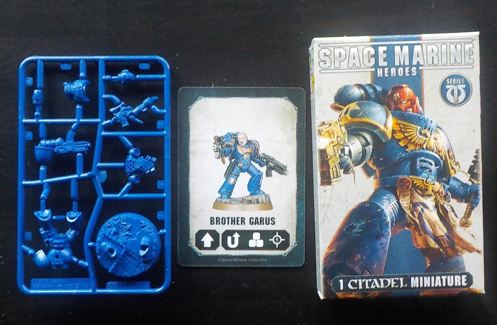 40-КИЛОГРАММОВЫЙ болтерный пистолет Brother Garus Heroes Герои космического десанта Серия 1 Ультрадесантники 3690₽