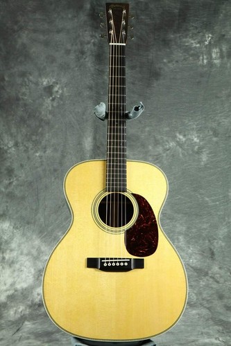 Neue Martin Standard Serie 000-28 natürliche Akustikgitarre aus Japan - Bild 1 von 12
