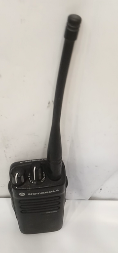 Motorola XPR3300e VHF 136-174mhz Radio AAH02JDC9VA1AN Same As Pictures - Zdjęcie 4 z 9