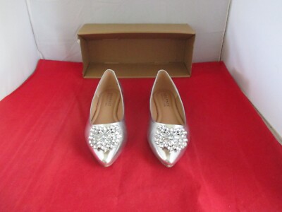 JOURNEE COLLECTION Women's Renzo Jeweled Flats $90 - US Size 9 - Silver  #1005