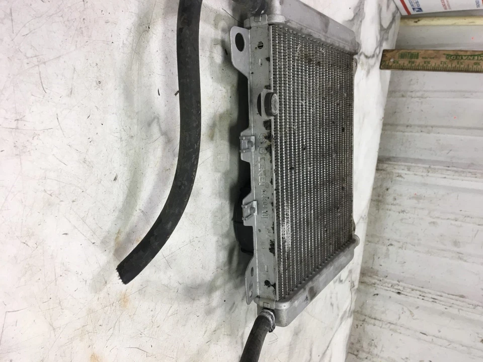 09 Aprilia Scarabeo 500 radiador scooter Foto 3 de 4