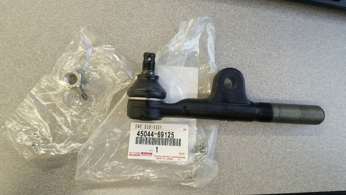 2525さま TOYOTA OEM LAND CRUISER FZJ80L 91-97 Steering Relay Rod End RH