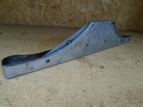Triumph STAG ** Diff MOUNTING PLATE ** As Original NEW 311268 SOCTFL - Zdjęcie 4 z 5