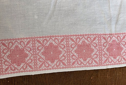 Alte Leinen (?) Baumwolle (?) Tischdecke Stickerei Retro Blumen 2415/23 - Picture 3 of 6