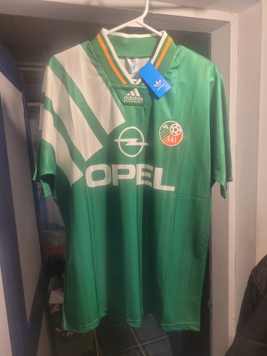 Adidas Republic of Ireland World Cup 90s Replica Jersey size Men's Medium