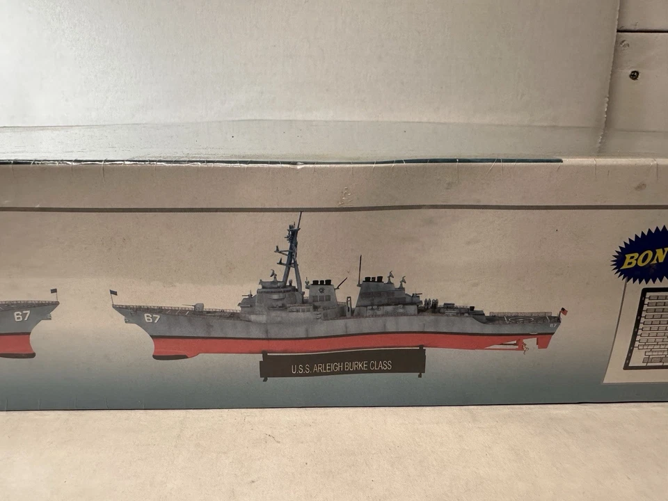 Panda USS Cole DDG67 Ship 1:350 Sea Power Series 1/350 Modelo Kit NUEVO SELLADO Foto 3 de 4