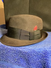Vintage Dobbs Fifth Ave Fedora Brown Red Feather Hat 7 1/4 Guild Edge Fashion We