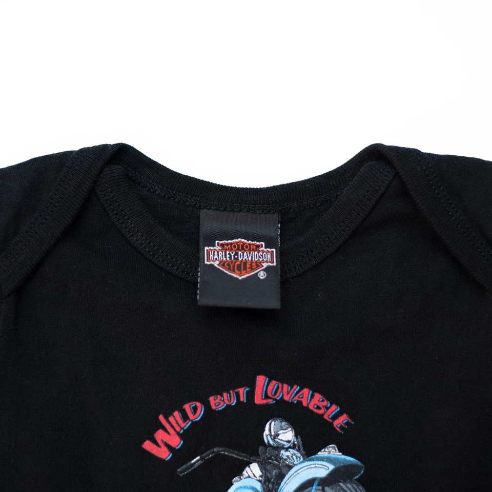 Camiseta bebé Harley-Davidson años 90 de colección 6M oso de peluche bicicleta puntada única EE. UU. 1997 Foto 3 de 4