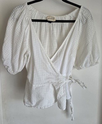 Universal Thread Wrap Blouse Size S White Cotton Short Sleeve Top Shirt Women