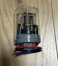 SANWA DENKI SPS-8T PRESSURE SWITCH