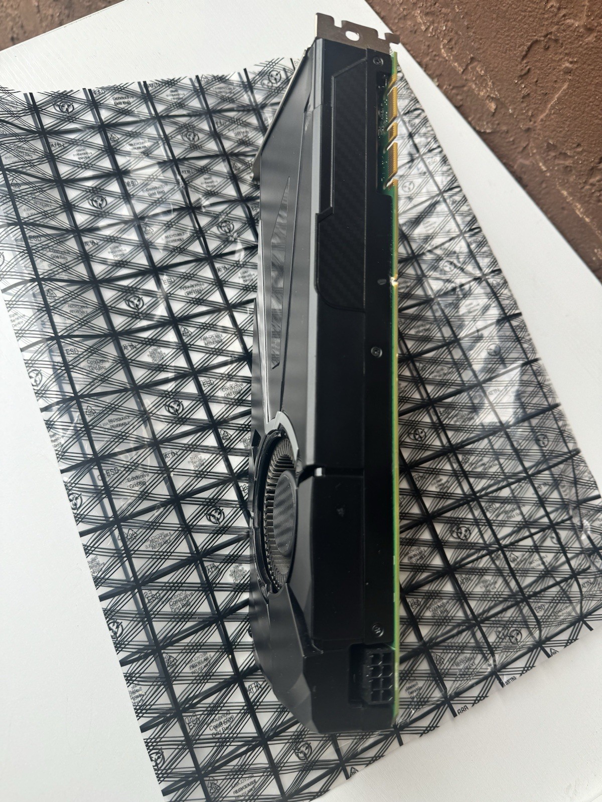 Sensational Savings Carbon Graphics Card for PC: Nvidia GTX 1080 8GB - Ideal for Gaming and Workstations - Image 6