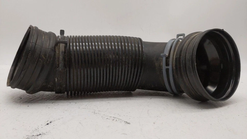 Volkswagen Tiguan 2012 filtro de aire conducto de admisión manguera tubo Y5V6X Foto 2 de 4