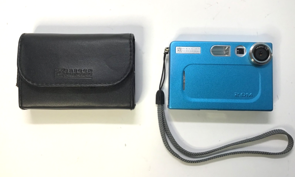 OREGON SCIENTIFIC DS6639 MINI CAMERA - COLOR BLUE - 2.0M W/MEMORY