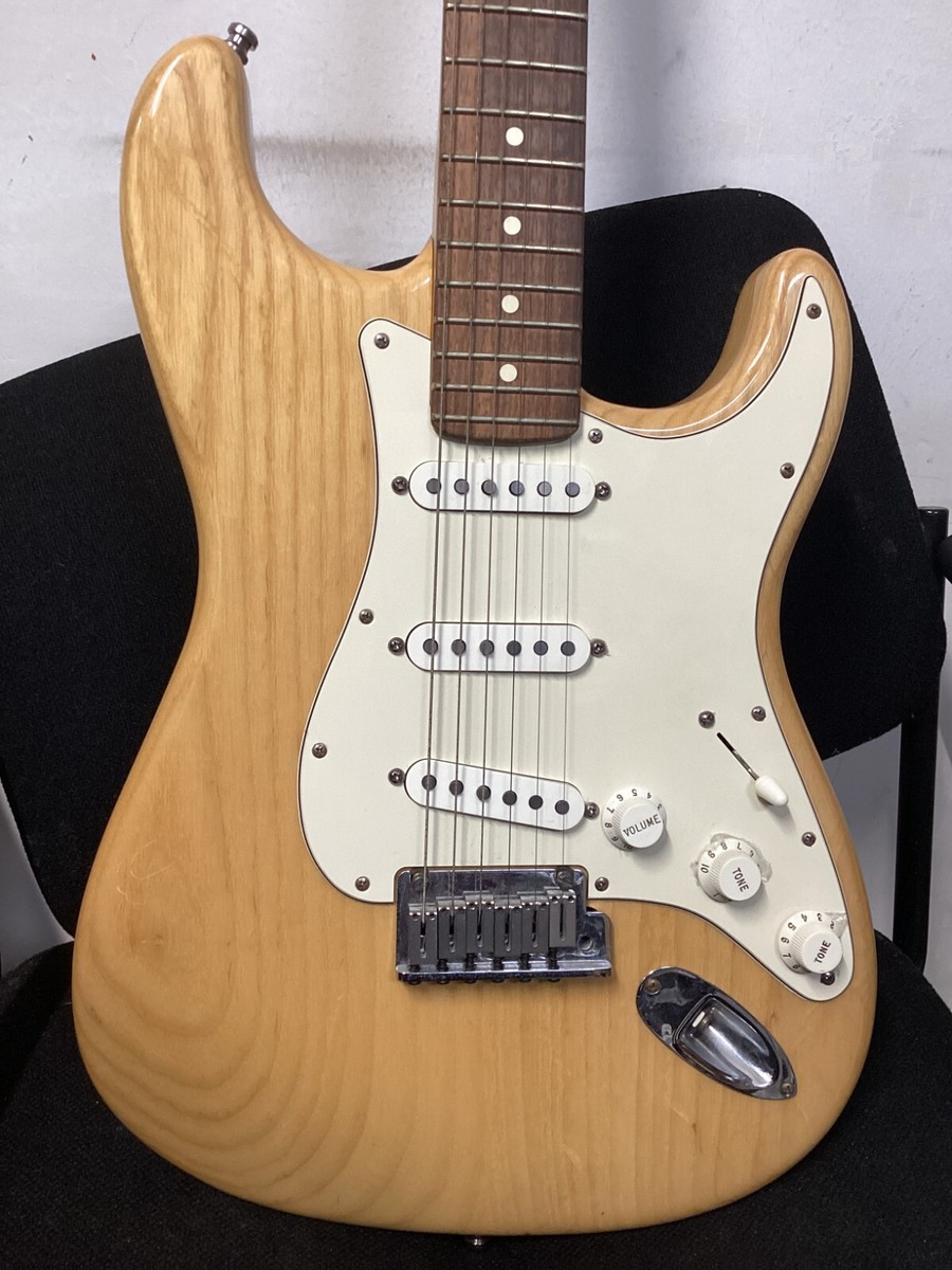 ギター FenderUSA American standard Stratocaster Fender American Standard Stratocaster Electric Guitar Ash Body 6