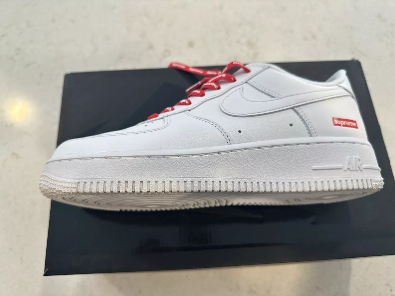 Nike Supreme Air Force 1 Low Blanc (CU9225 100) Taille 6,5