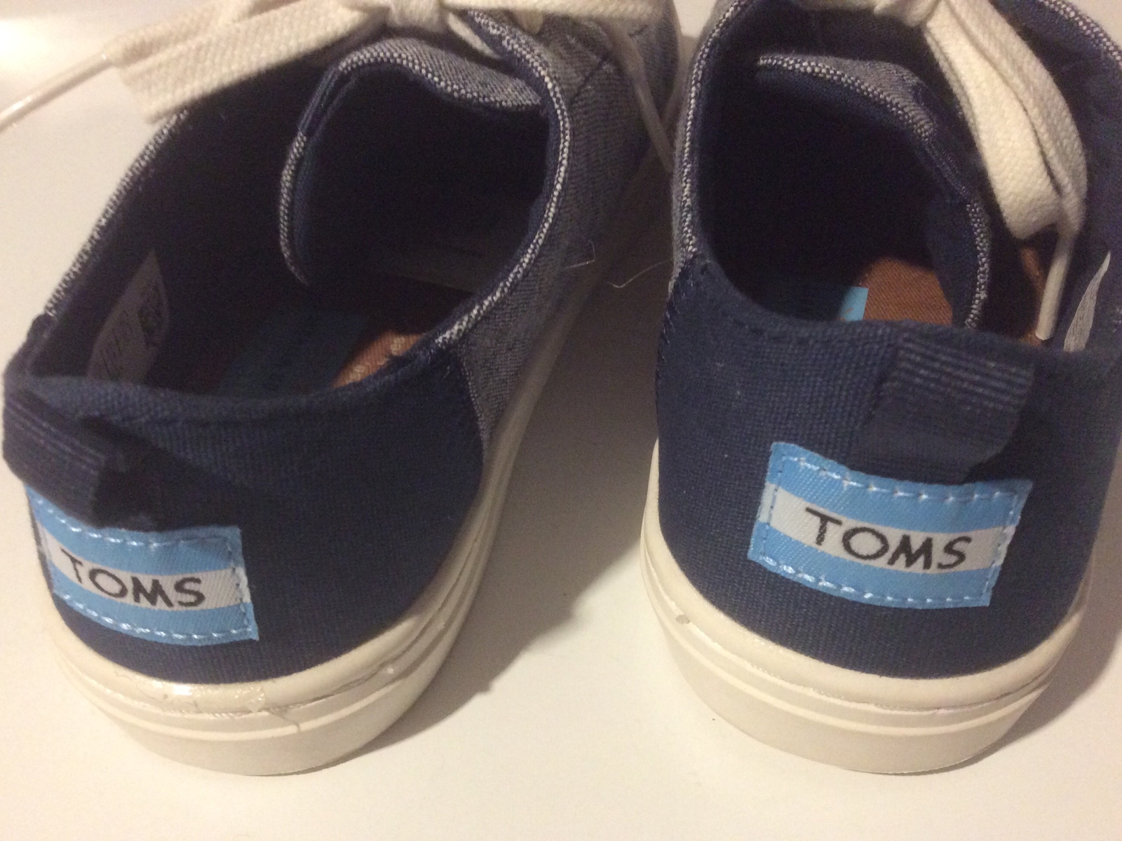 Toms Tennis Shoes Denim Blue Size 2 Preowned eBay