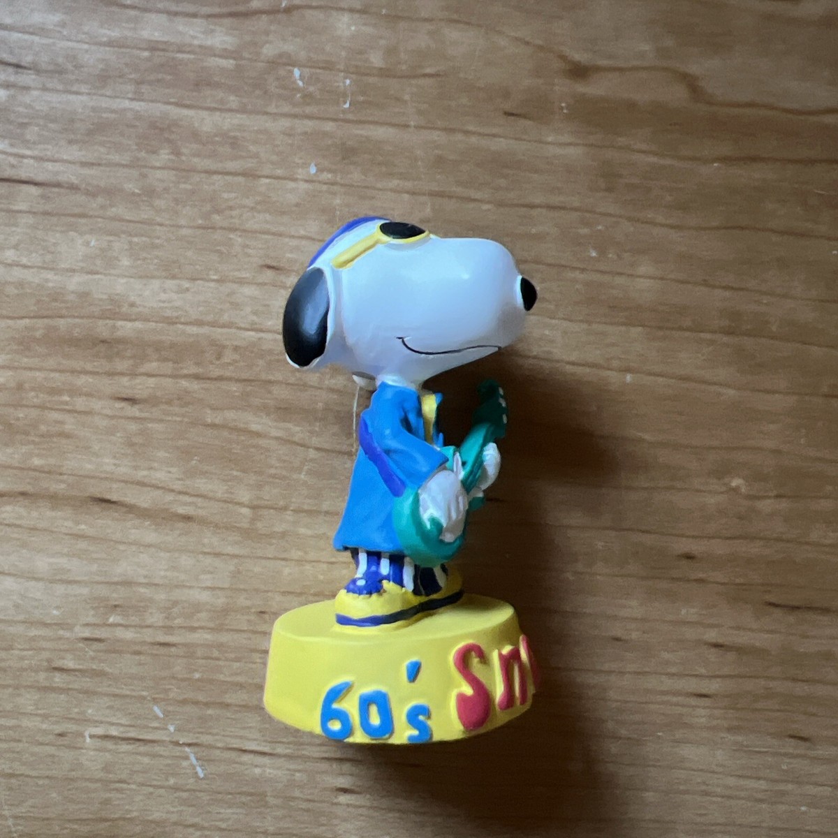 READ Peanuts 50th Anniversary Snoopy Celebration Decades Figures