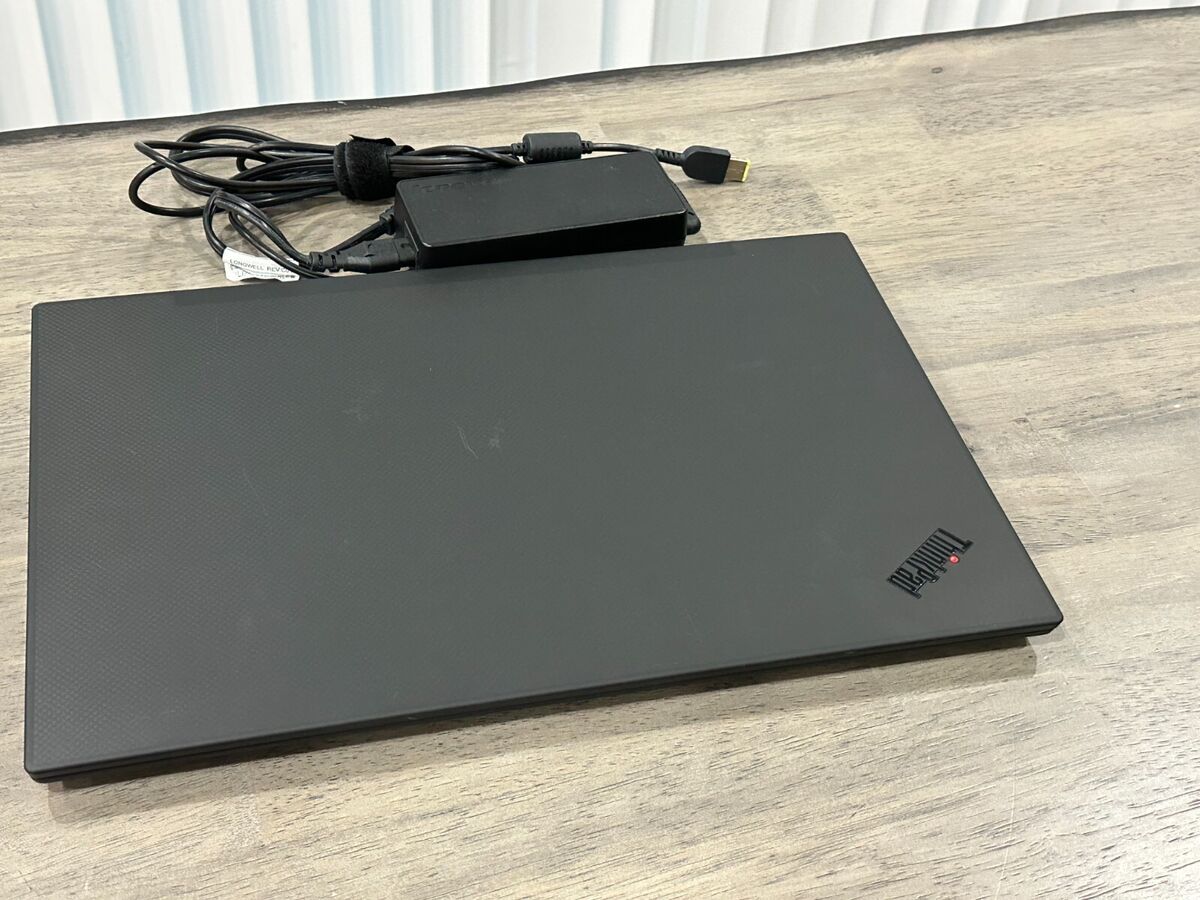 Lenovo ThinkPad P1 Gen 2 Laptop i7-9750H 1920x1080 15.6 Lenovo ThinkPad P1 Gen 2 Laptop i7-9750H 1920x1080 15.6