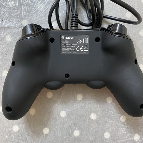 Nacon Wired Compact Control Red for Sony PlayStation 4 Perfetto - Foto 3 di 6