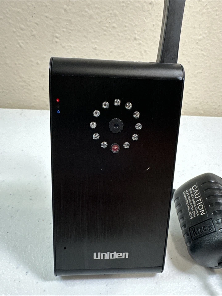Uniden UDWC23 Wireless Security Camera W/ Adapter - Image 2 of 4