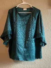 Blouse By Hailey & Co Size L Beautiful Sleeves Boutique Purchased Holiday Party