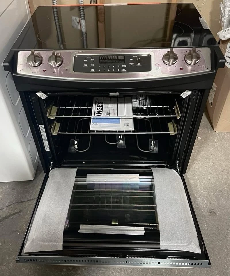 JD630STSS NUEVO GE 30" DROP-IN GlassTop Cocina Eléctrica Negro con Acero Inoxidable Foto 4 de 4