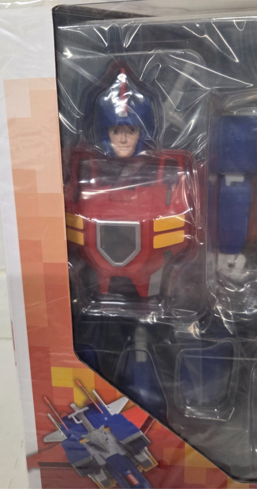 Fans Hobby MB-32 Armour Eagle in US Masterpiece transformers pretender metalhawk