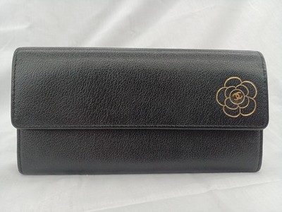 Long Wallet Model Camellia CHANEL