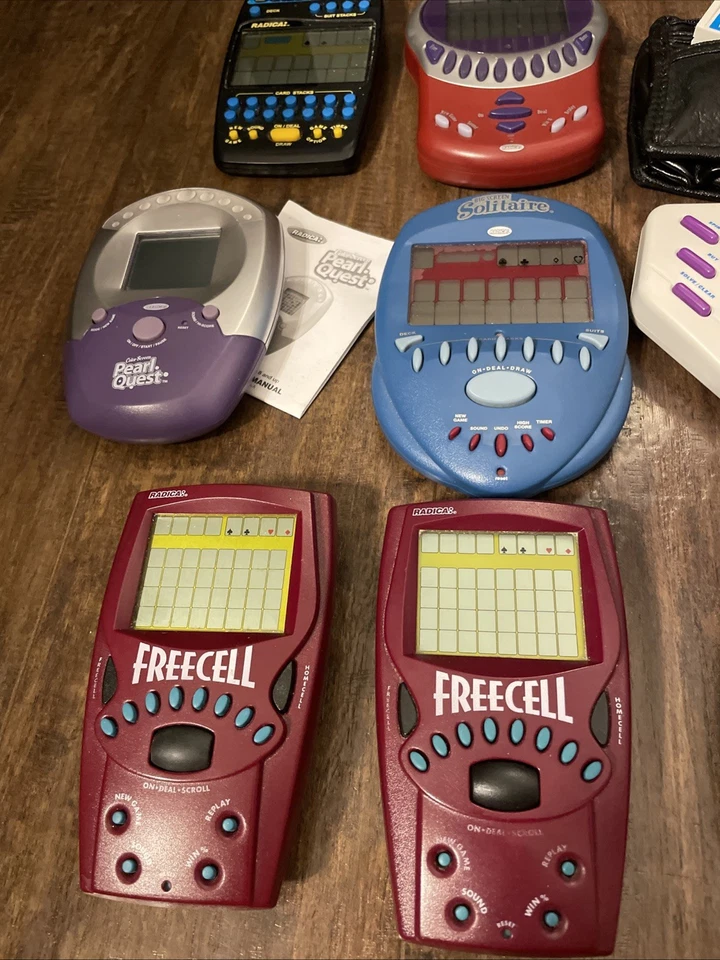 Lote de 15 juegos electrónicos portátiles - sin probar para piezas - Rueda de la fortuna etc Foto 2 de 4