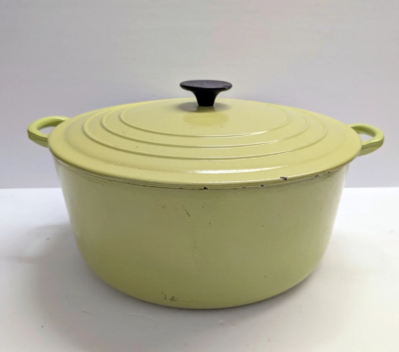 Le Creuset #30 Vintage Dutch Oven Cast Iron France Citron Yellow-Green w/Lid
