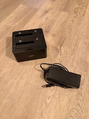 JETZT NEU - Aukey Festplatten Cloner DS003