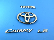 2007-2011 Toyota CAMRY LE Trunk Emblem Rear Lid Logo Badge Set Chrome OEM
