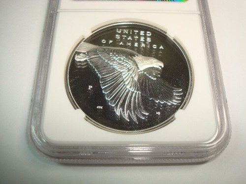 2017 P NGC PF 70 ULTRA CAMEO PROOF AMERICAN LIBERTY 1 oz. SILVER MEDAL - Picture 5 of 7