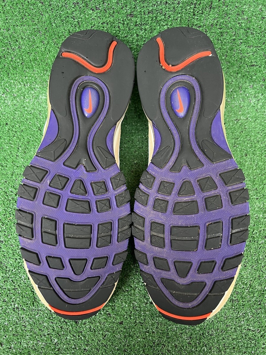 Nike Air Max 98 Sail Purple Athletic Sneakers 640744-108  display picture 1