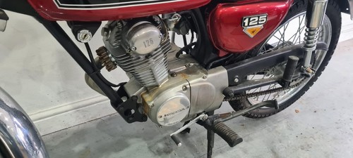 Honda CB125S classic motorcycle motorbike - Picture 4 of 15