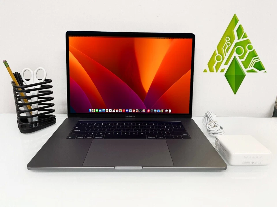 MacBook Pro 15" Touch Bar - 2.9 i7 Radeon 560 512GB SSD 16GB RAM + Warranty - Image 2 of 4