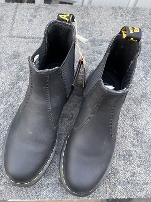 Dr. Martens F-2892-18 Leather Boots Women 7 US Black Slip On  display picture 3