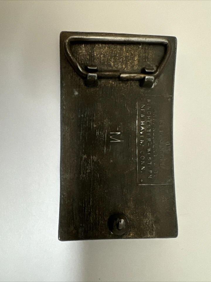 Hebilla de cinturón de latón Winchester de colección con brazos repetitivos New Haven Foto 4 de 4